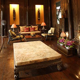 Visite guidée de la Maison de Jim Thompson