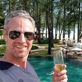 Interview d’un voyageur heureux à son retour de Phuket