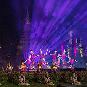 Loy Krathong à Sukhothaï
