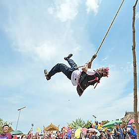 Festival de la Balançoire Akha 2025