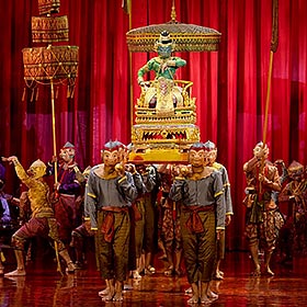 Un Khon magistral au Thailand Cultural Centre