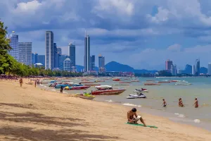 Chom Thian Beach, Chon buri